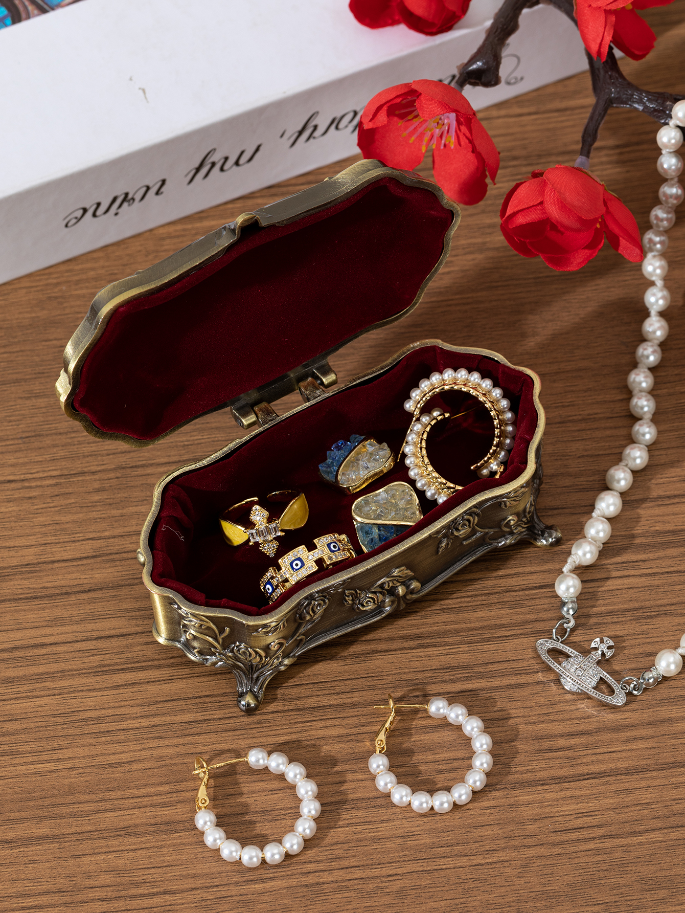 1Pc Vintage European-Style Zin - Luxury Lifestyle Jewelry recension och pris