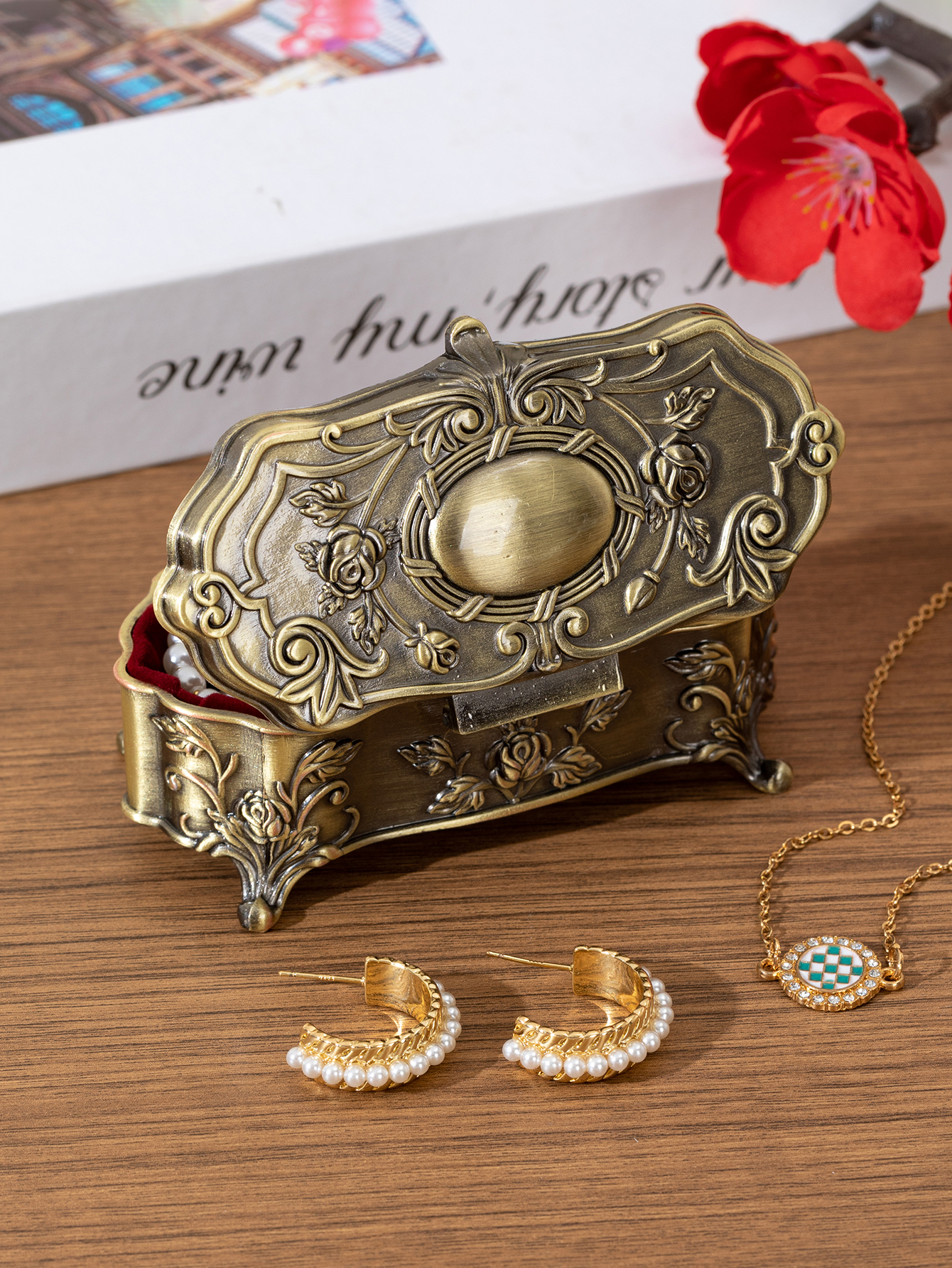 1Pc Vintage European-Style Zin - Luxury Lifestyle Jewelry recension och pris