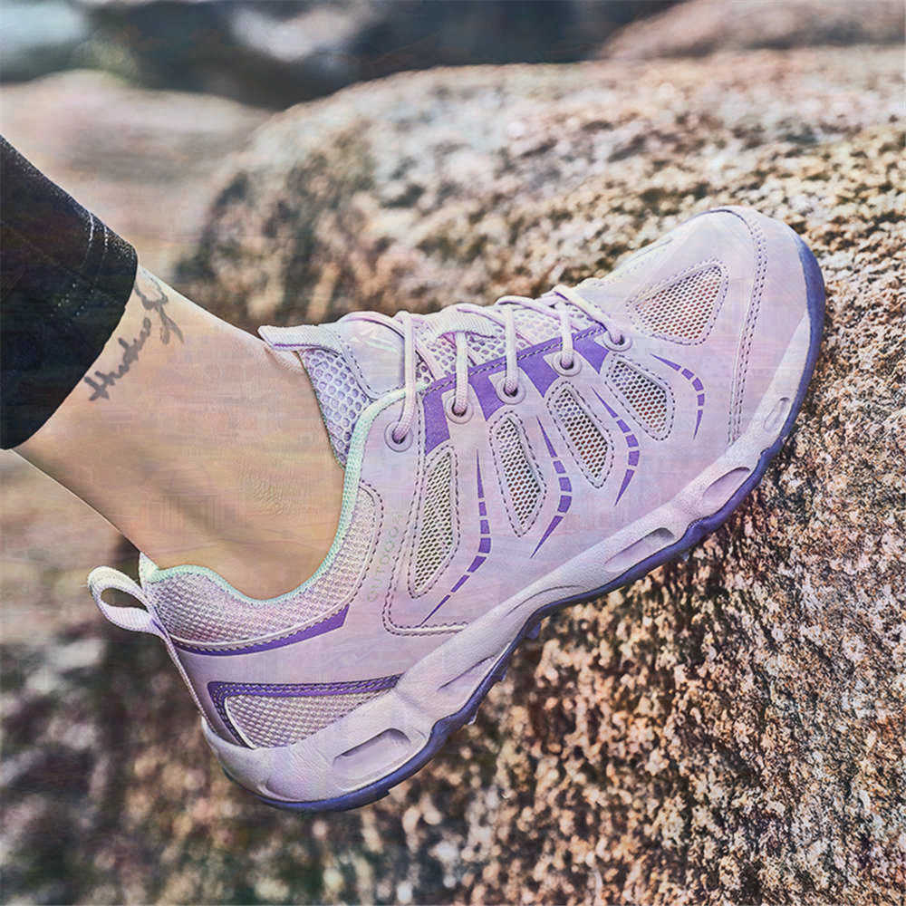 Sumer Round Tip Silver Sneaker - Luxury Lifestyle Lounge recension och pris
