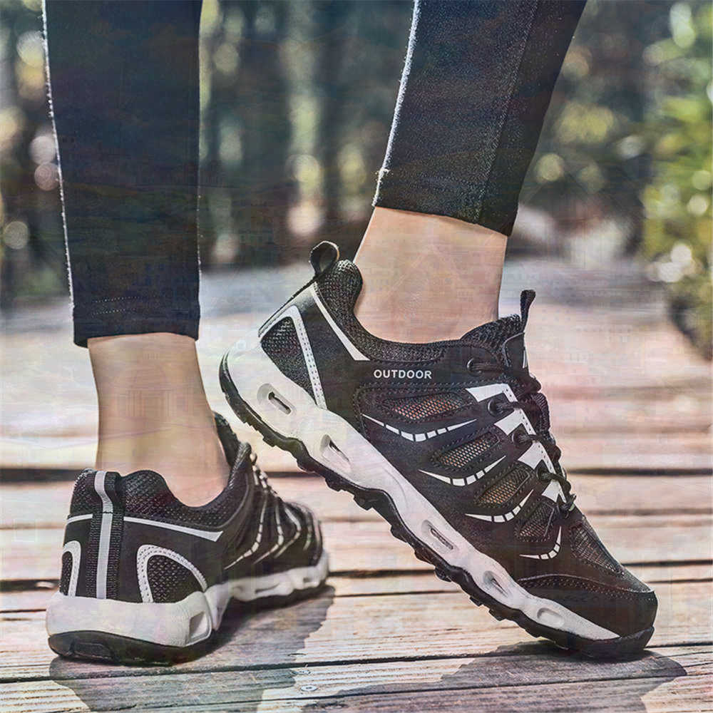 Sumer Round Tip Silver Sneaker - Luxury Lifestyle Lounge recension och pris