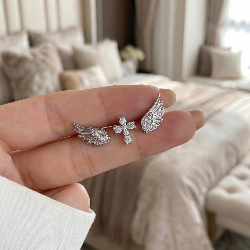 Angel Wings Cross Earrings Lux - Luxury Lifestyle Jewelry recension och pris