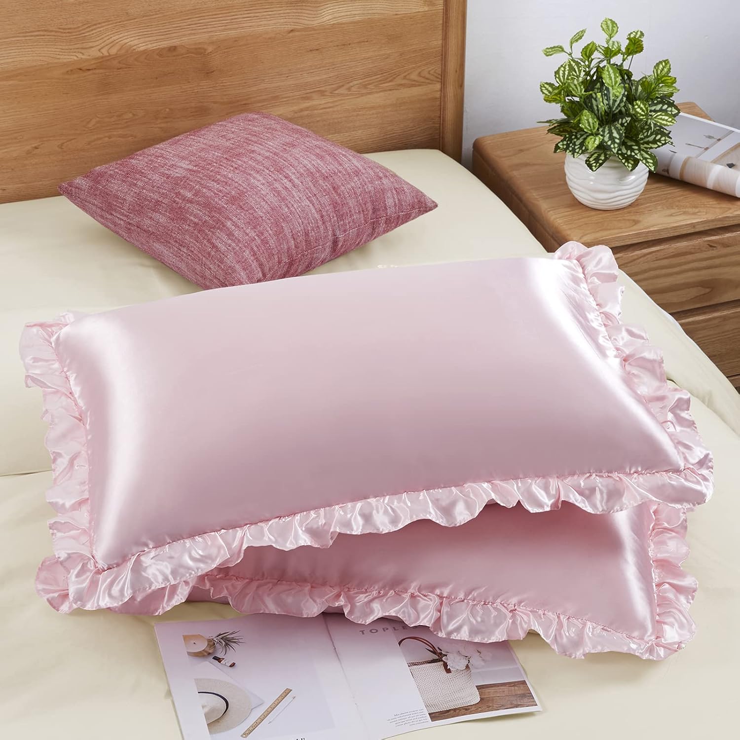 2Pcs Satin Ruffled Pillow Case - Silk Pillowcase Set recension och pris