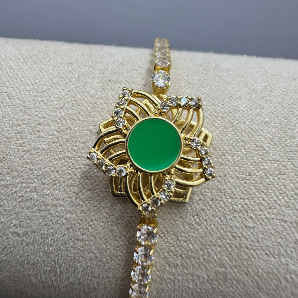 Hollowed-out Flower-shaped Bra - Luxury Lifestyle Jewelry recension och pris